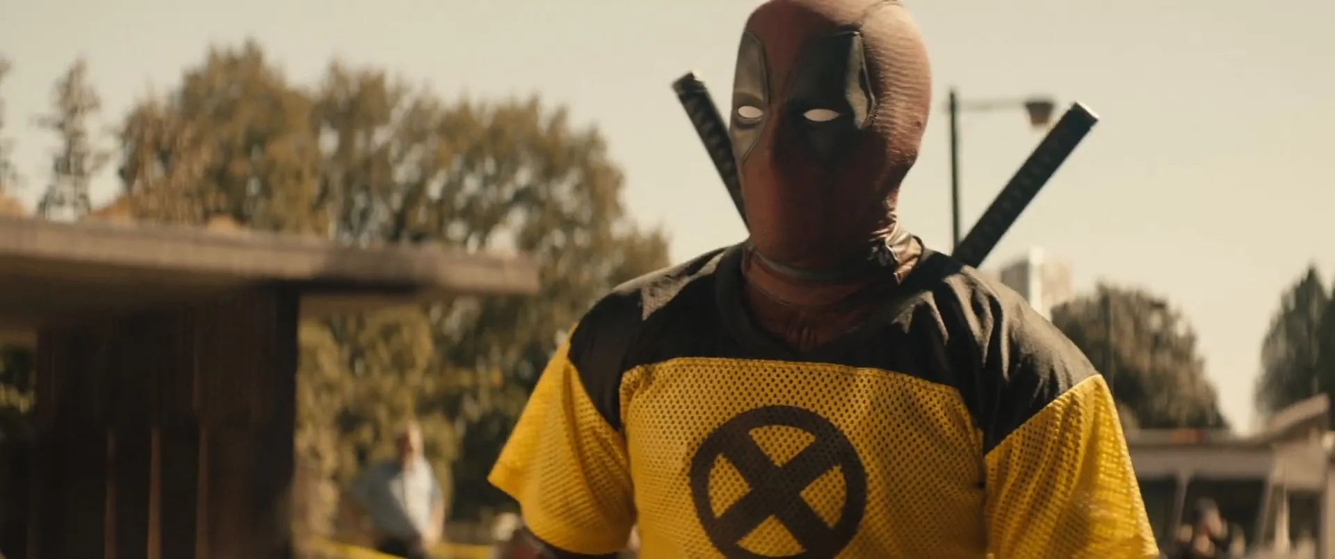 Deadpool 2 2018 Hindi Dual Audio HC HDRip Hevc [150MB] Screenshot